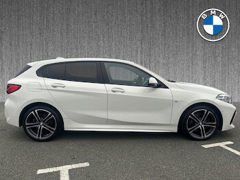 Used BMW 1 Series 2024 for sale - 76225045: Photo 3