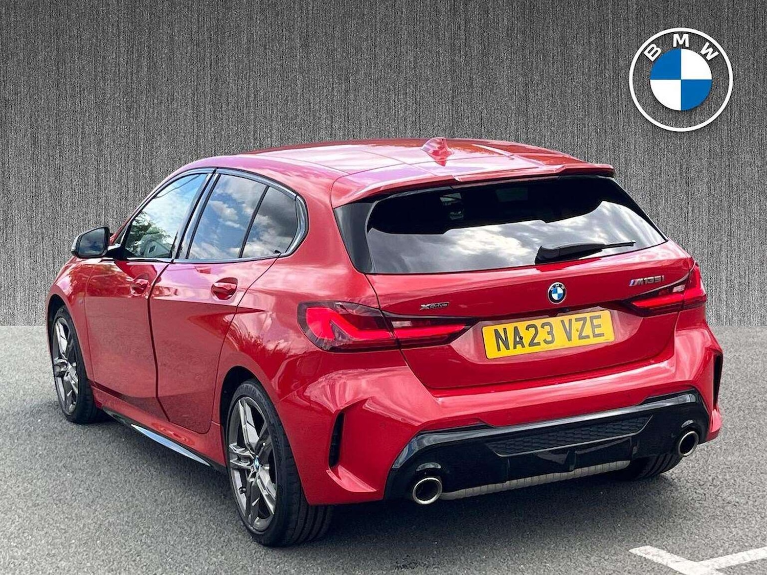 Used BMW 1 Series 2023 for sale - 76699433: Photo 2