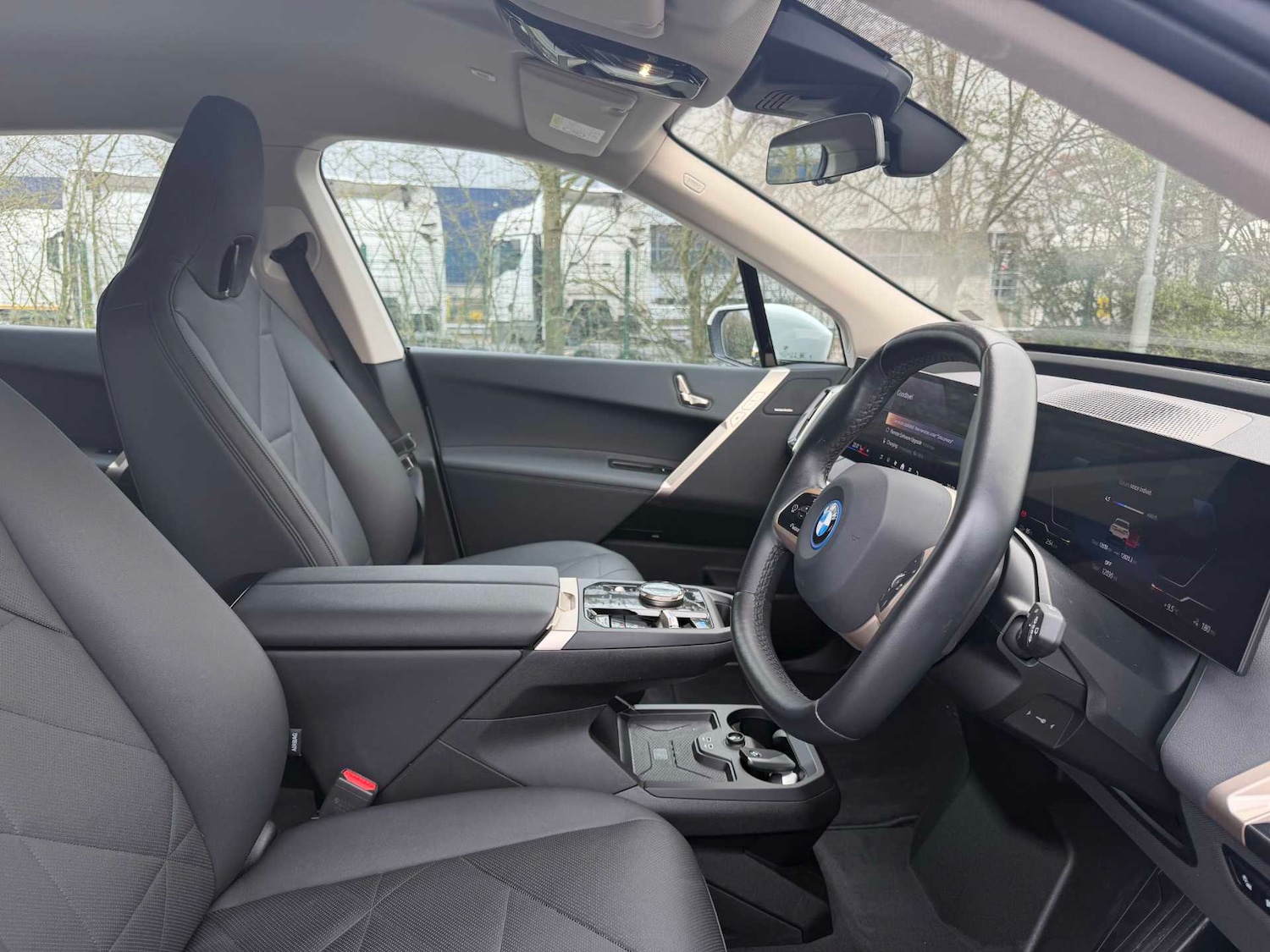 Used BMW iX 2024 for sale - 78039369: Photo 11