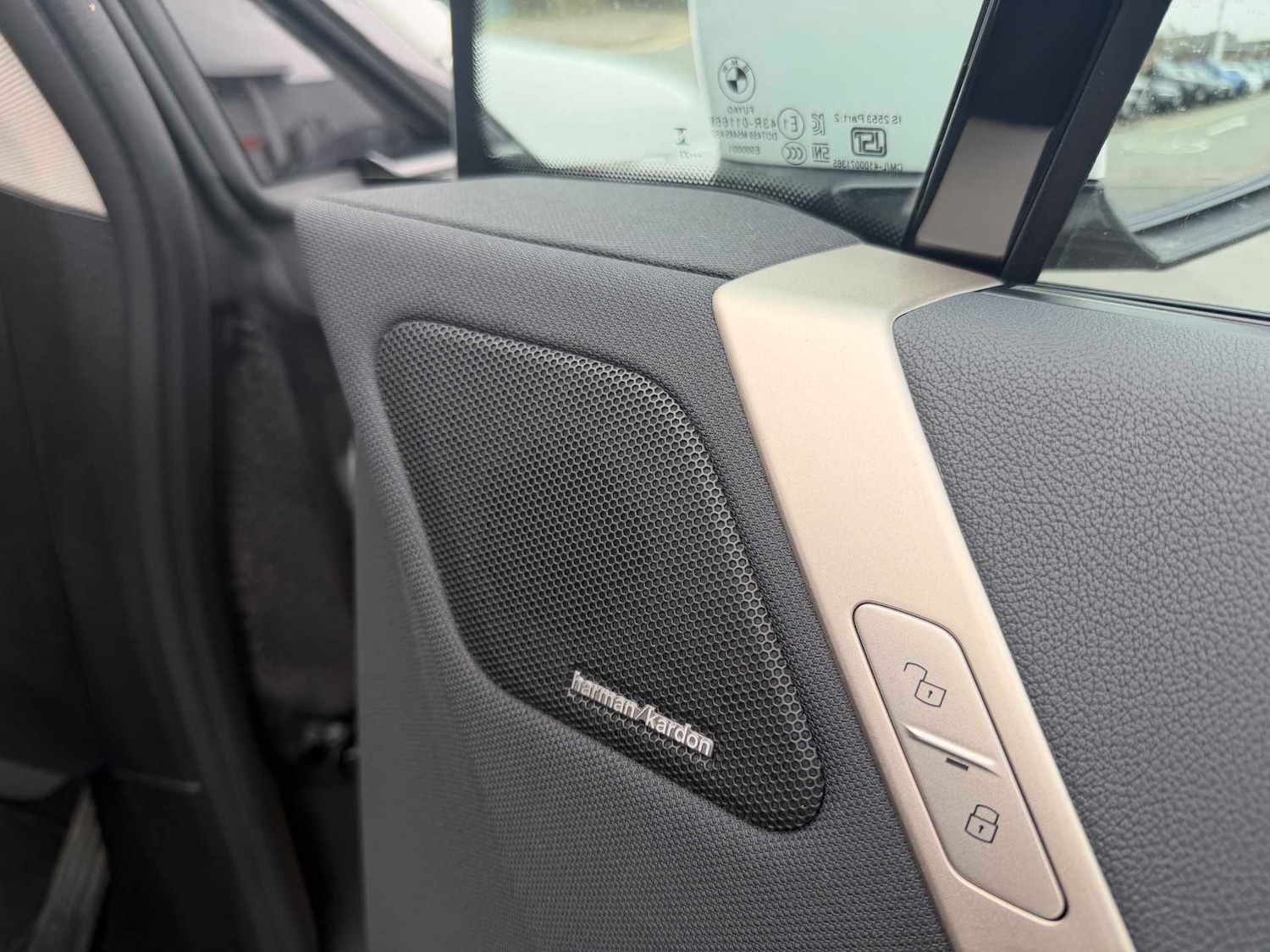 Used BMW iX 2024 for sale - 78039369: Photo 12