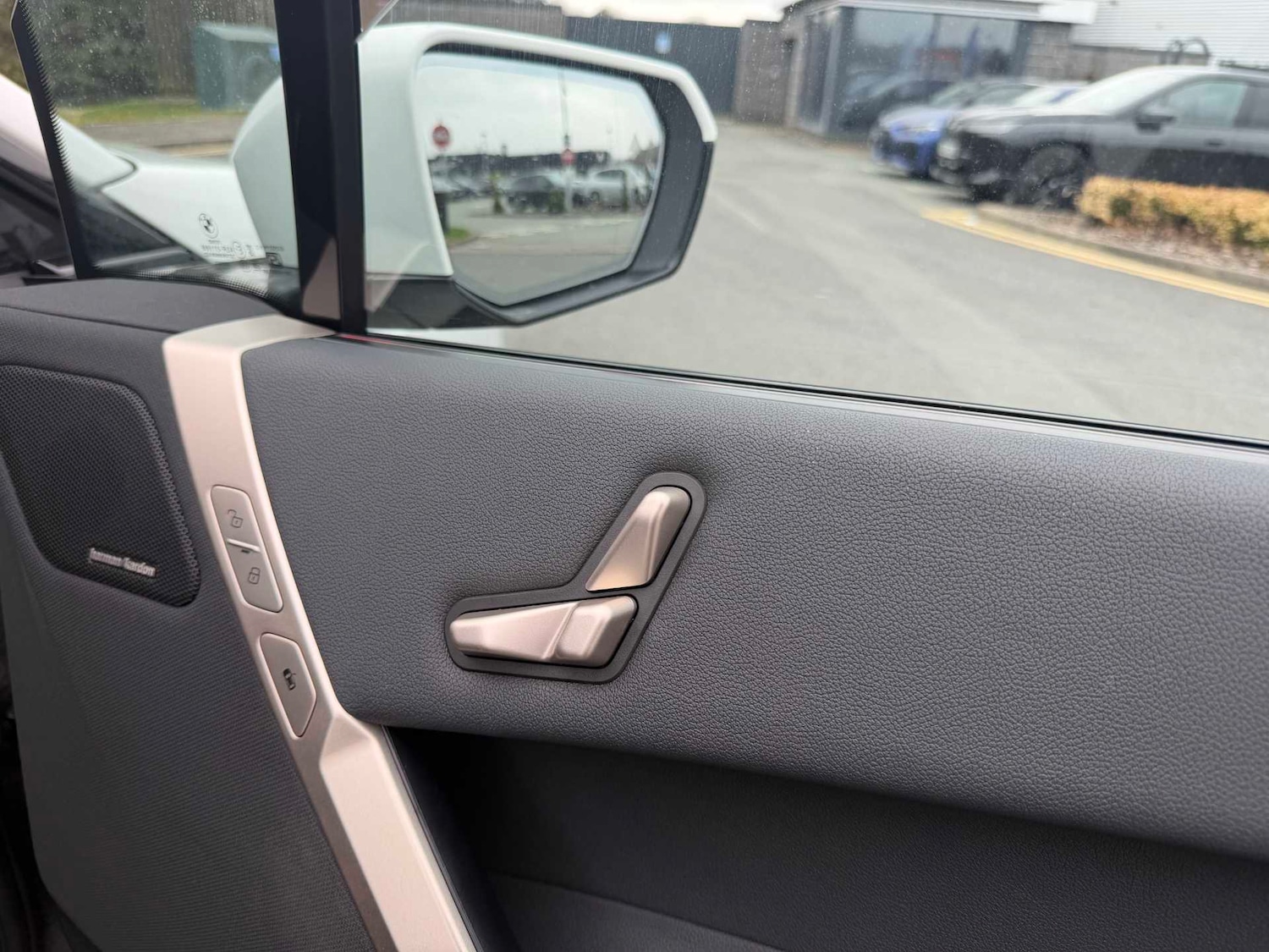 Used BMW iX 2024 for sale - 78039369: Photo 13