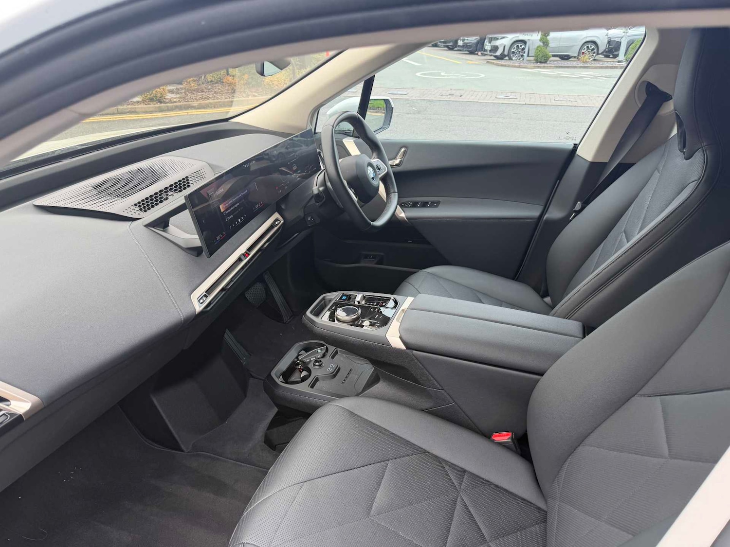 Used BMW iX 2024 for sale - 78039369: Photo 24