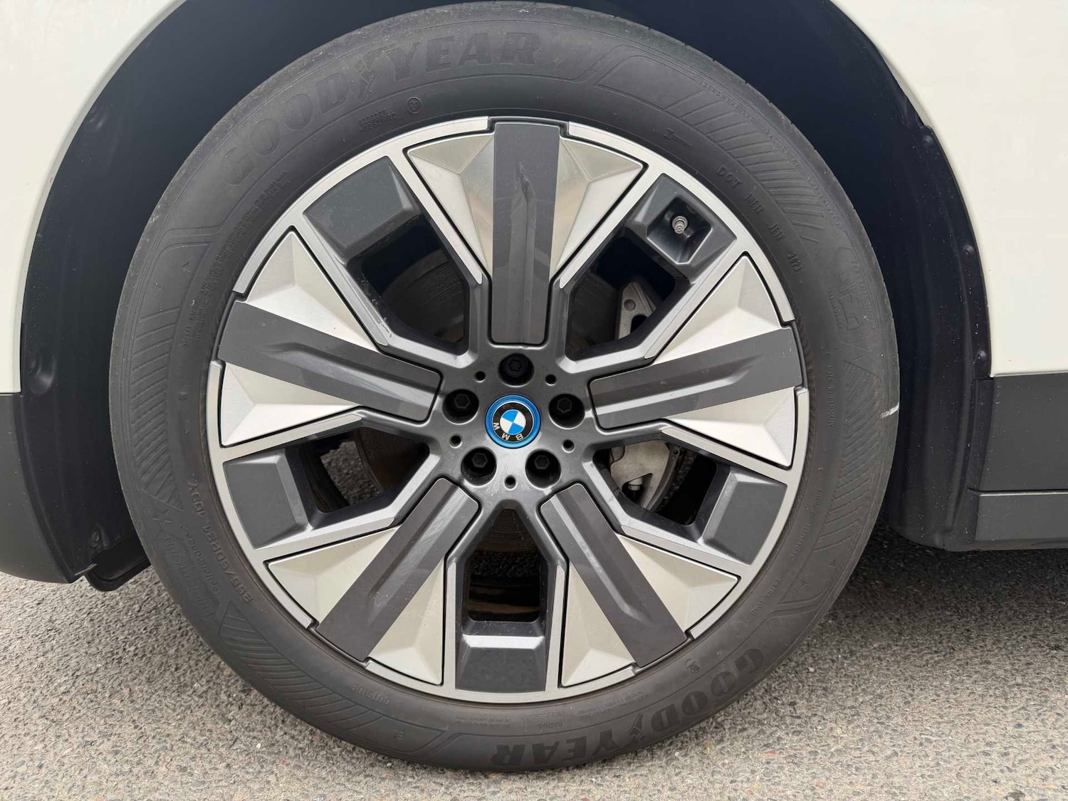 Used BMW iX 2024 for sale - 78039369: Photo 4