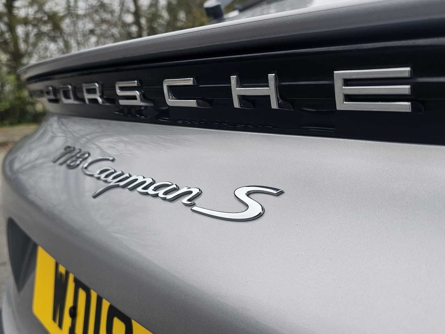 Used Porsche Cayman 2018 for sale - 78195990: Photo 11