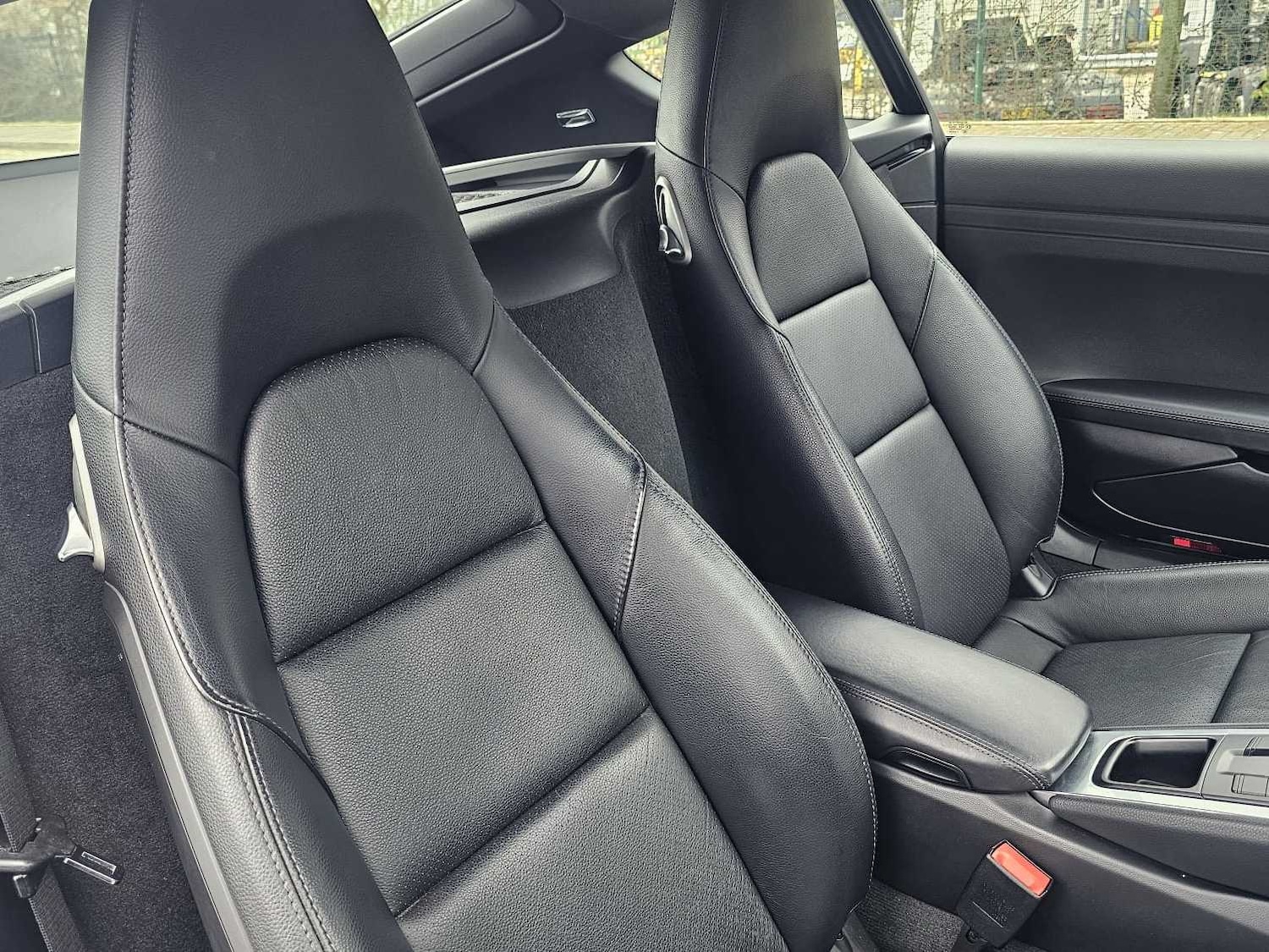 Used Porsche Cayman 2018 for sale - 78195990: Photo 17