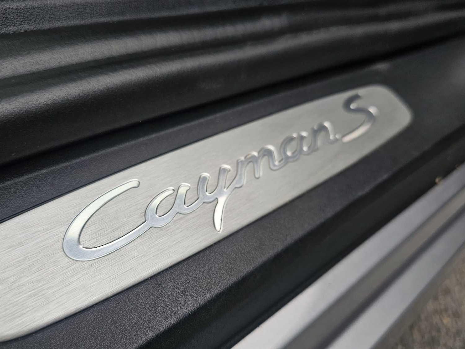 Used Porsche Cayman 2018 for sale - 78195990: Photo 30