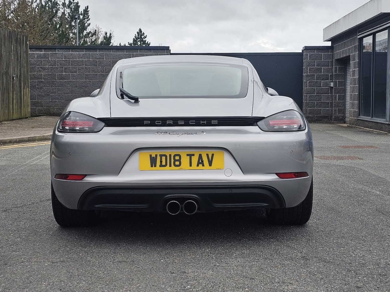 Used Porsche Cayman 2018 for sale - 78195990: Photo 6