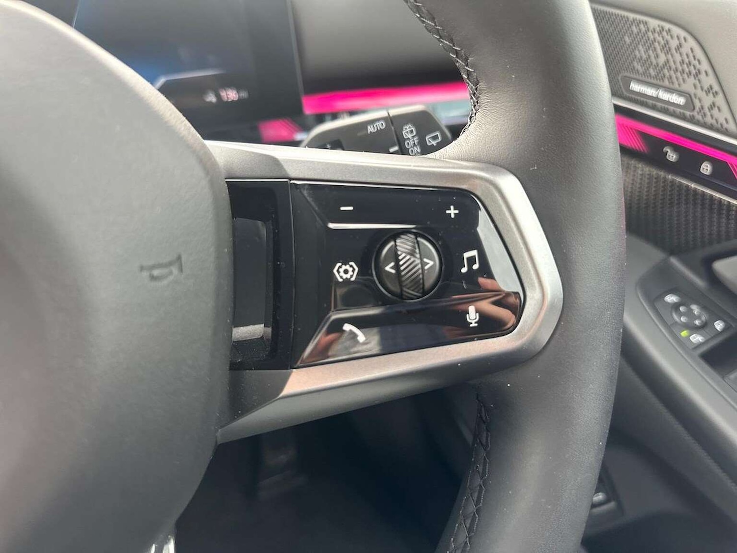 Used BMW i5 2025 for sale - 76596254: Photo 27