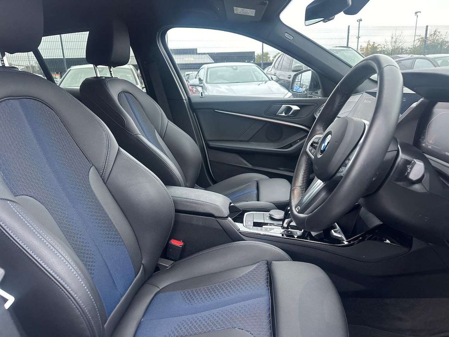 Used BMW 1 Series 2024 for sale - 76596149: Photo 21