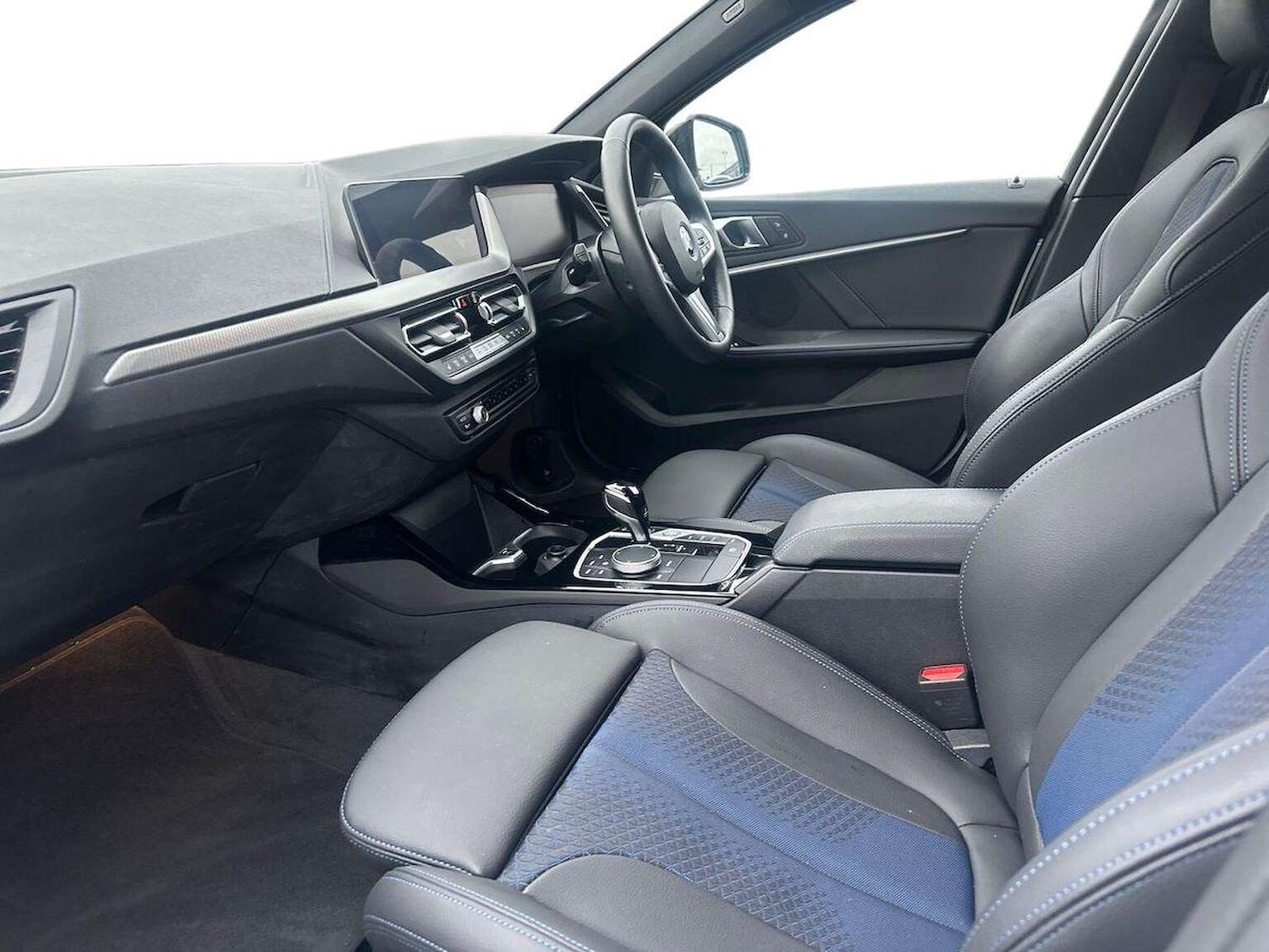 Used BMW 1 Series 2024 for sale - 76596149: Photo 7