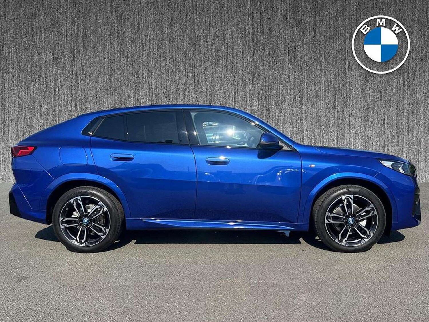 Used BMW iX2 2025 for sale - 76596441: Photo 4