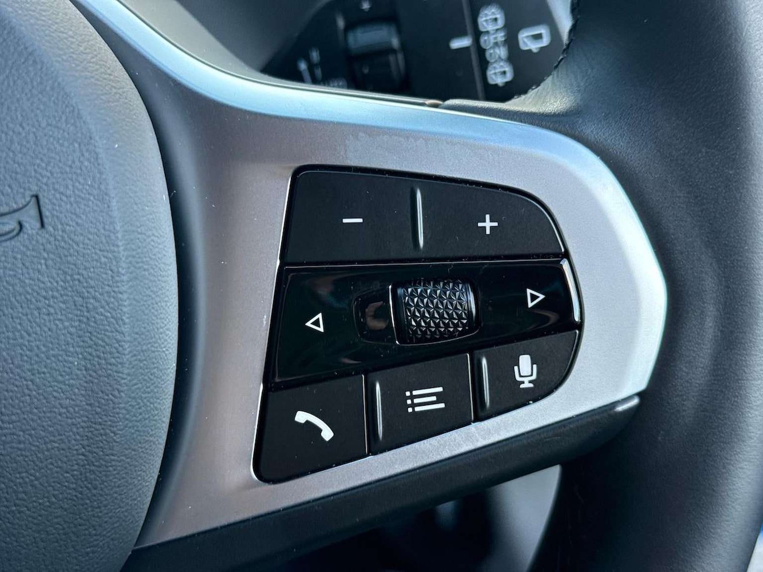 Used BMW 1 Series 2024 for sale - 76596532: Photo 26