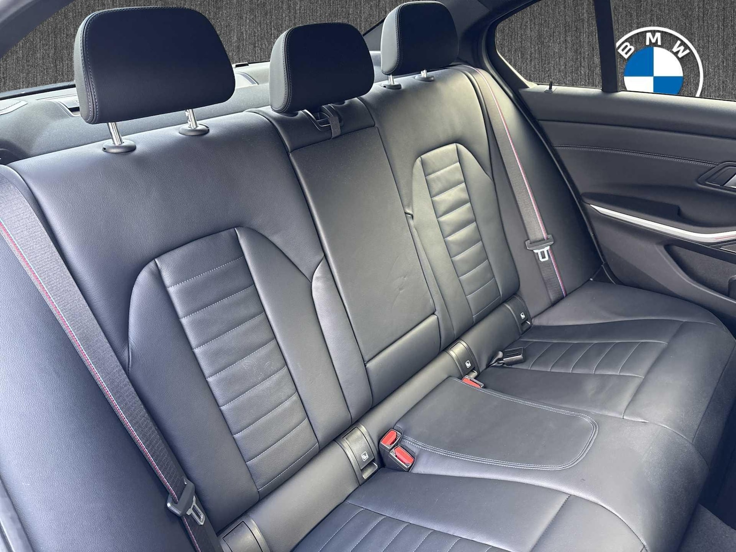 Used BMW 3 Series 2024 for sale - 76947027: Photo 16