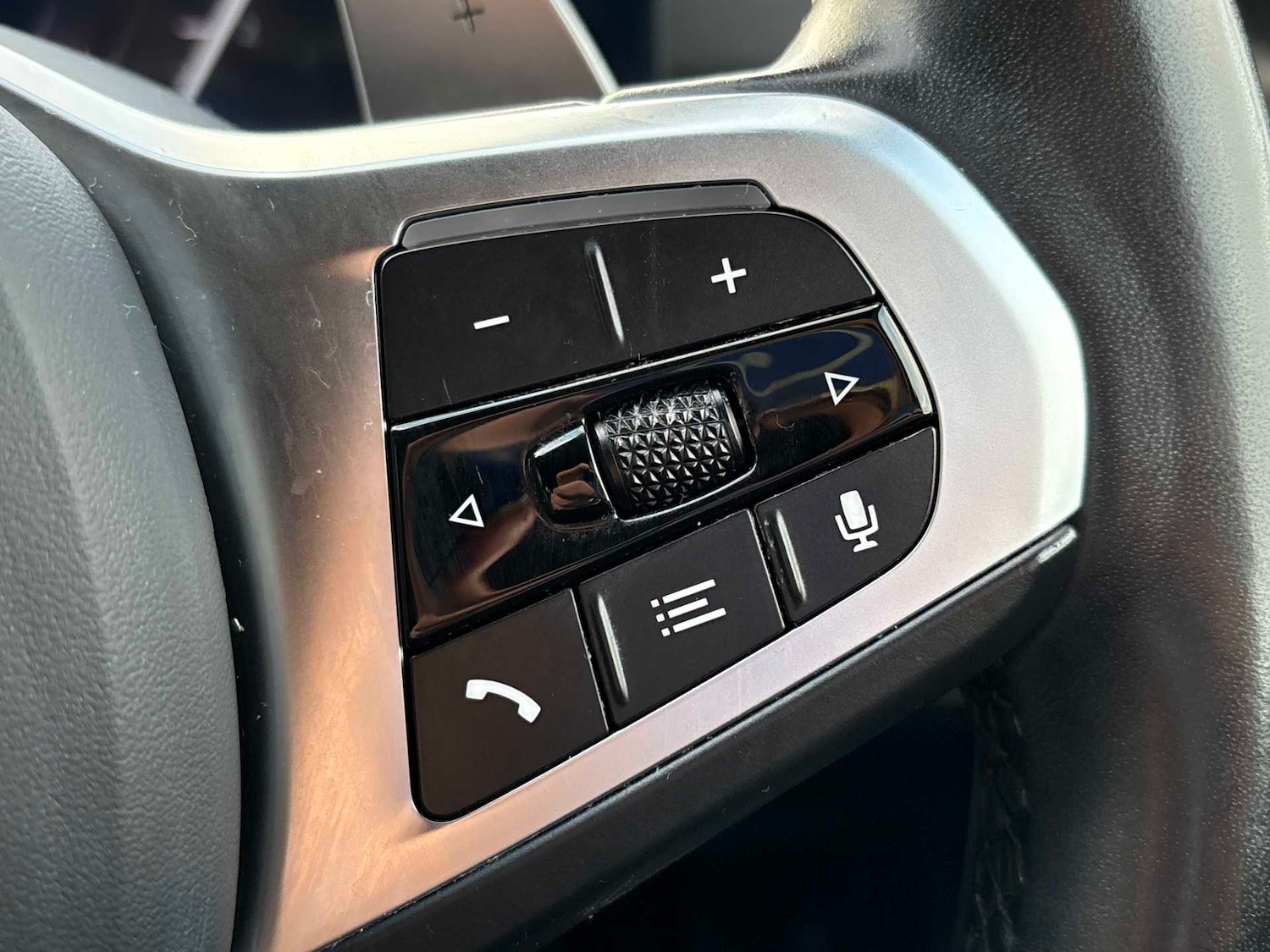 Used BMW 3 Series 2024 for sale - 76947027: Photo 26