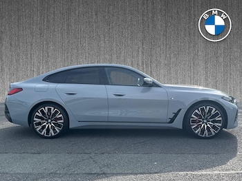 Used BMW 4 Series 2023 for sale - 76275099: Photo