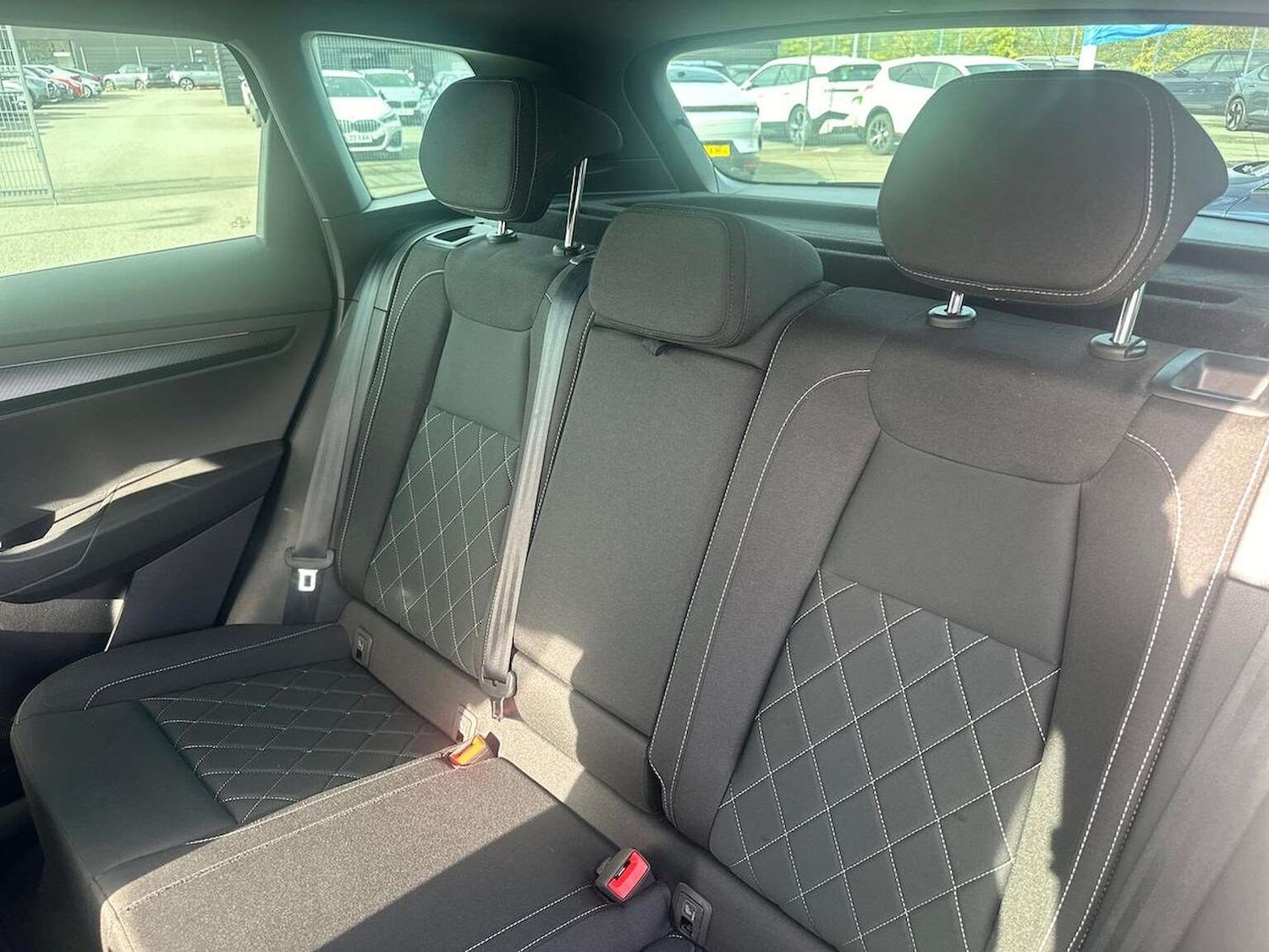 Used Skoda Karoq 2022 for sale - 76946993: Photo 16