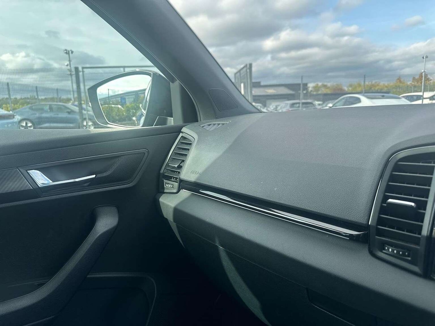 Used Skoda Karoq 2022 for sale - 76946993: Photo 24