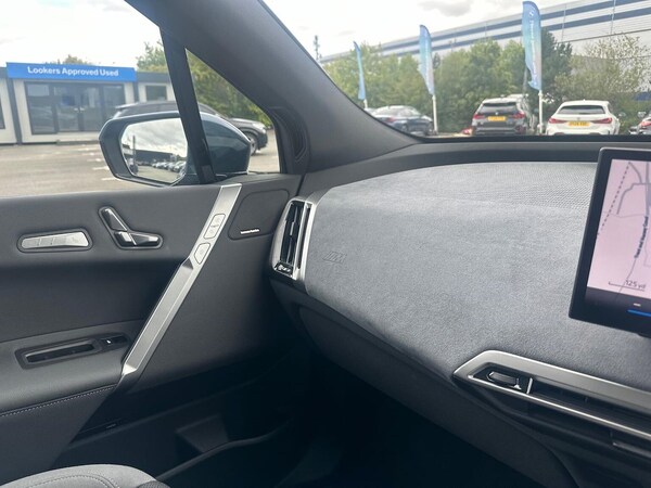 Used BMW iX 2025 for sale - 76026107: Photo 25