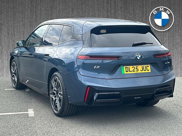 Used BMW iX 2025 for sale - 76026107: Photo 3