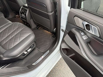 Used BMW X7 2024 for sale - 76830728: Photo