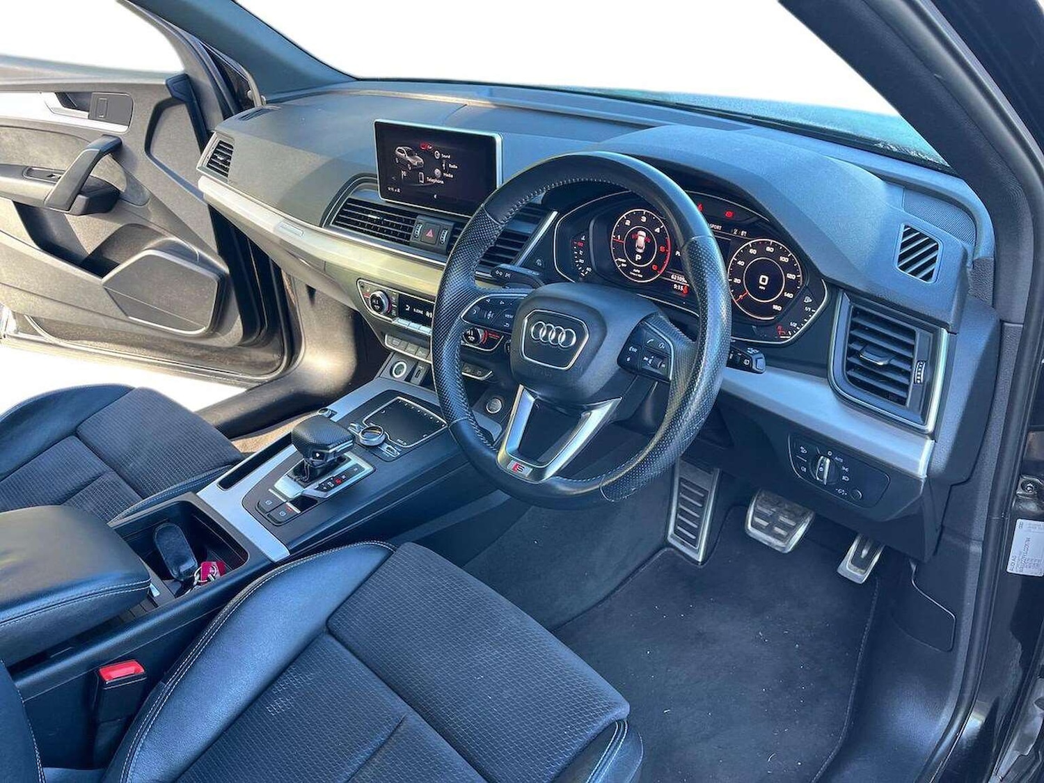 Used Audi Q5 2019 for sale - 76596315: Photo 15