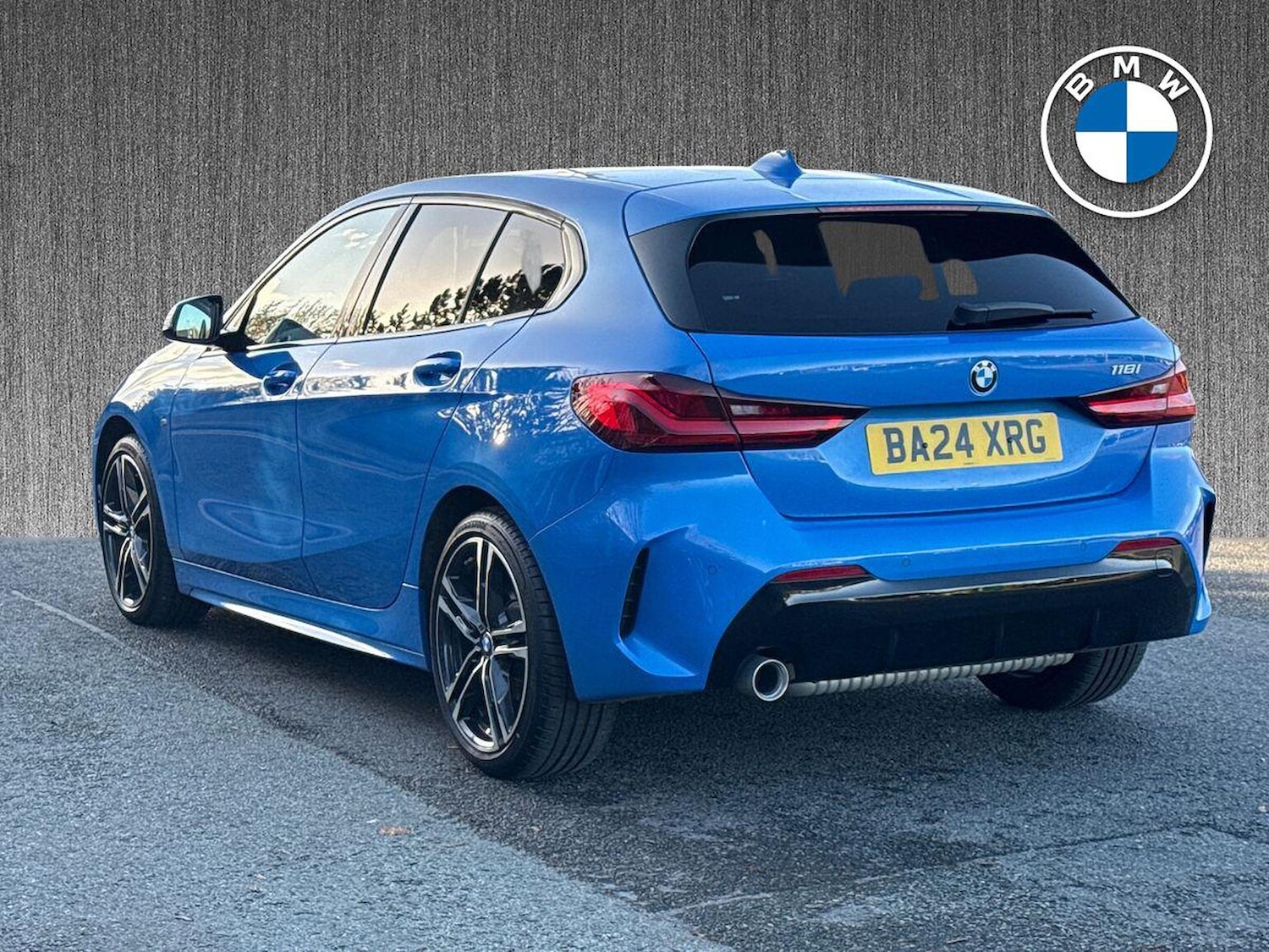 Used BMW 1 Series 2024 for sale - 76396960: Photo 2