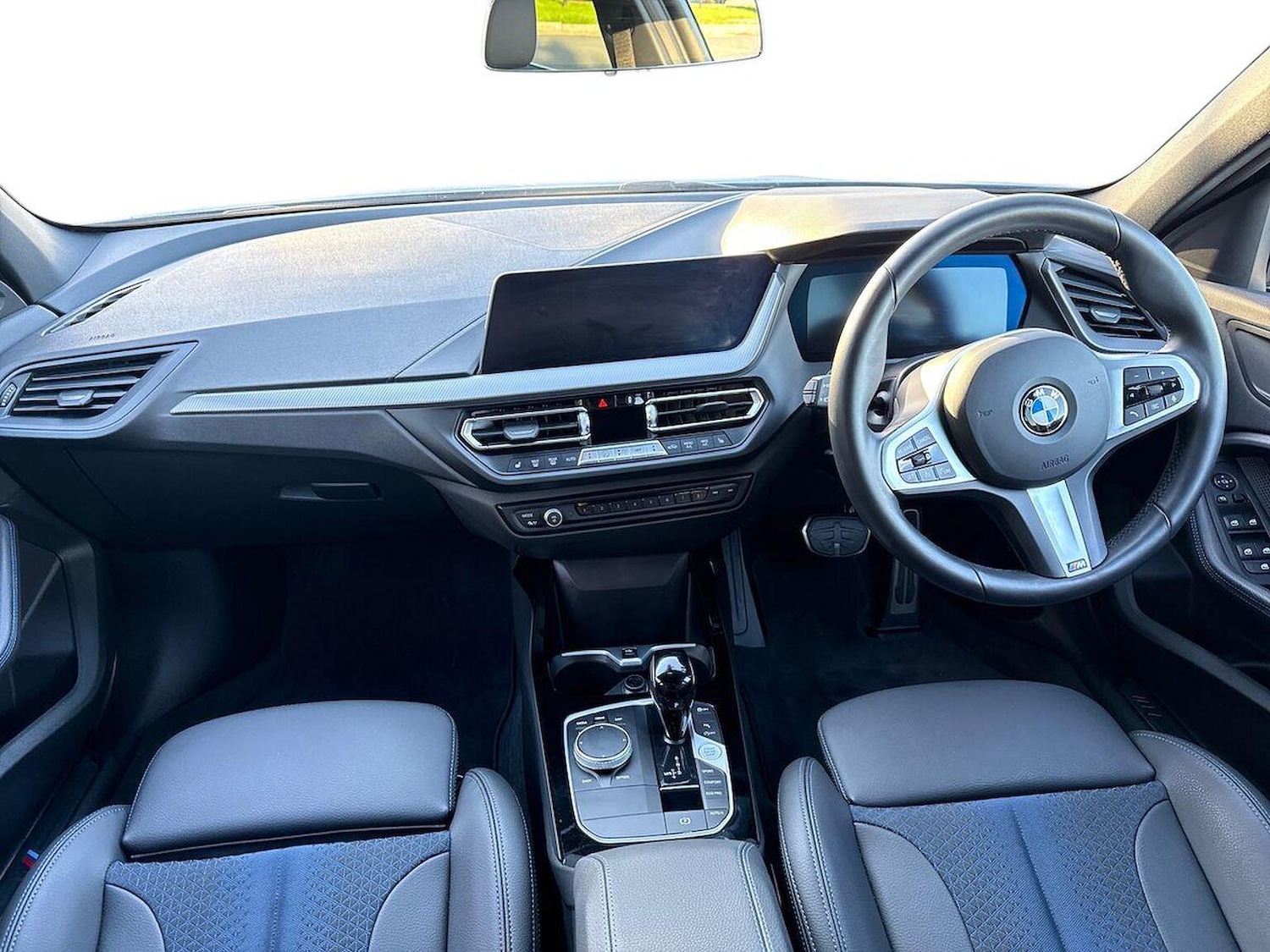 Used BMW 1 Series 2024 for sale - 76396960: Photo 8