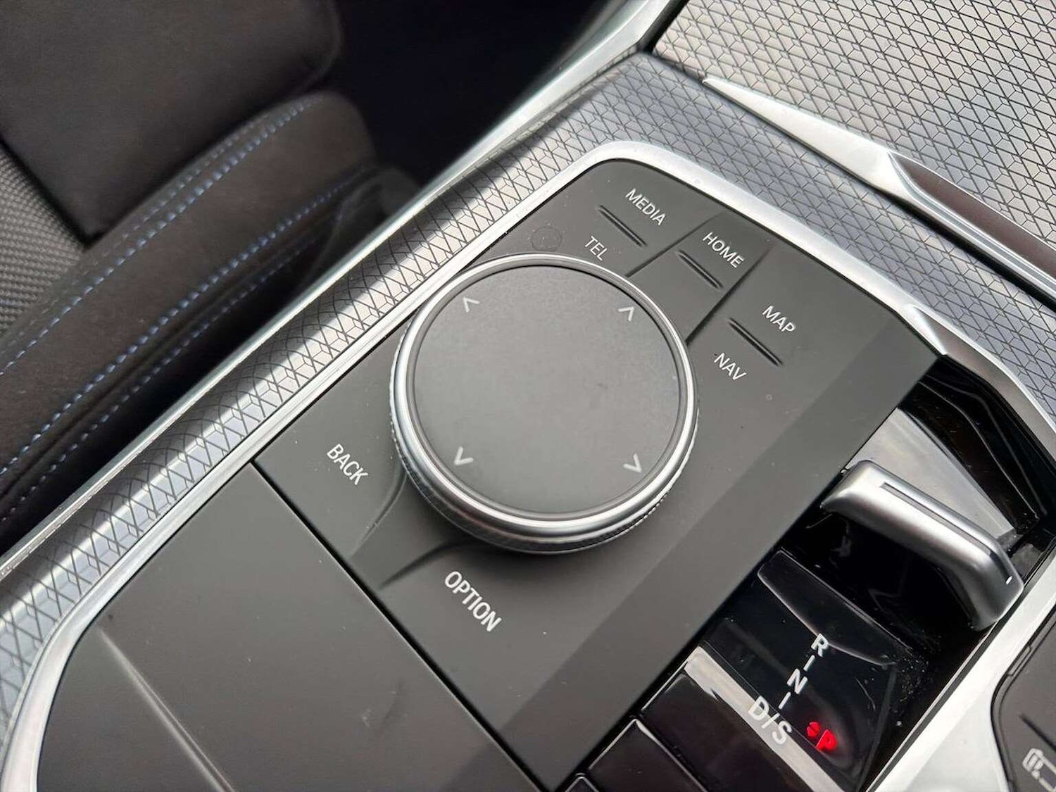 Used BMW 3 Series 2025 for sale - 77487602: Photo 23