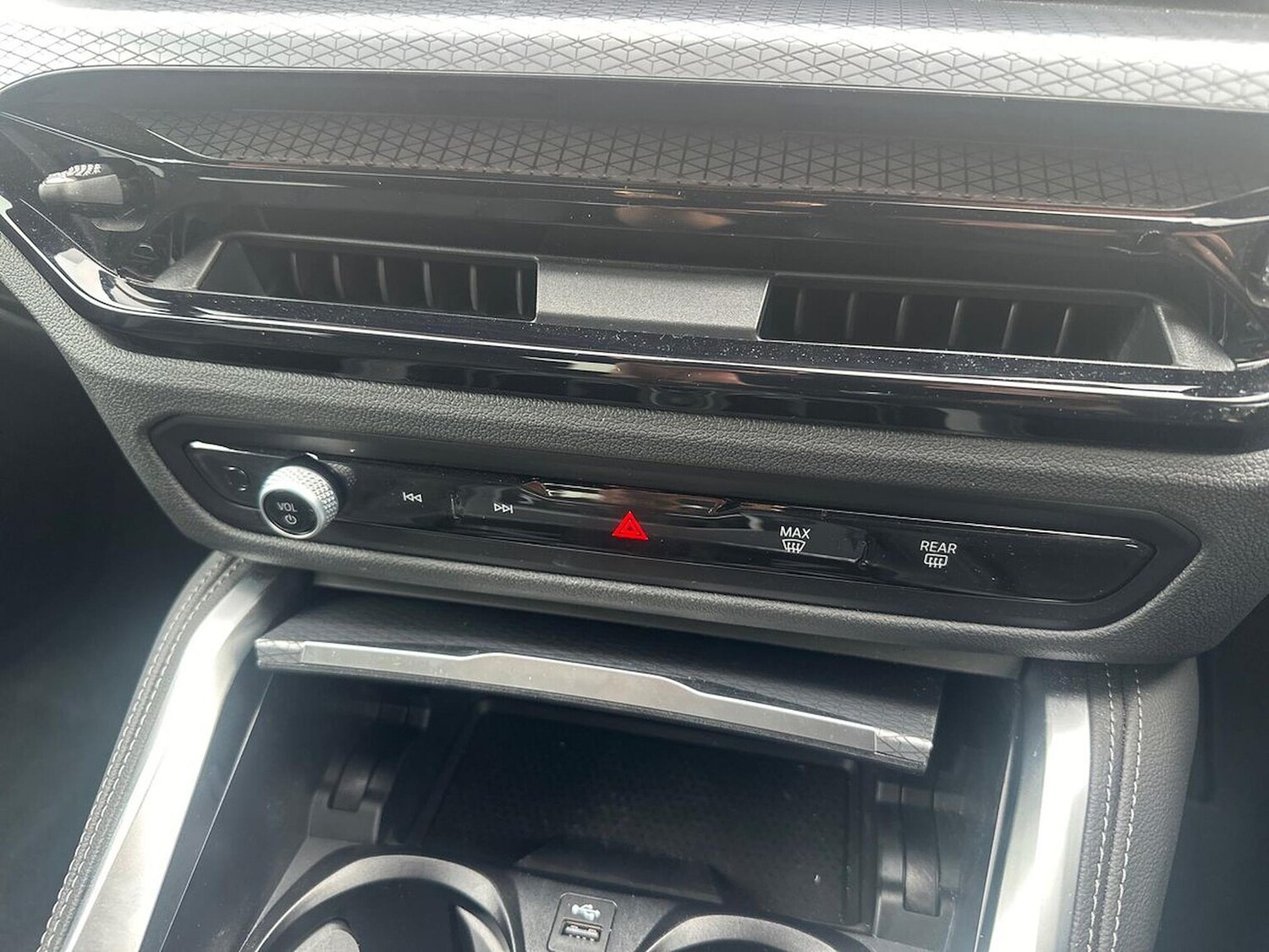 Used BMW 4 Series 2025 for sale - 76281188: Photo 12