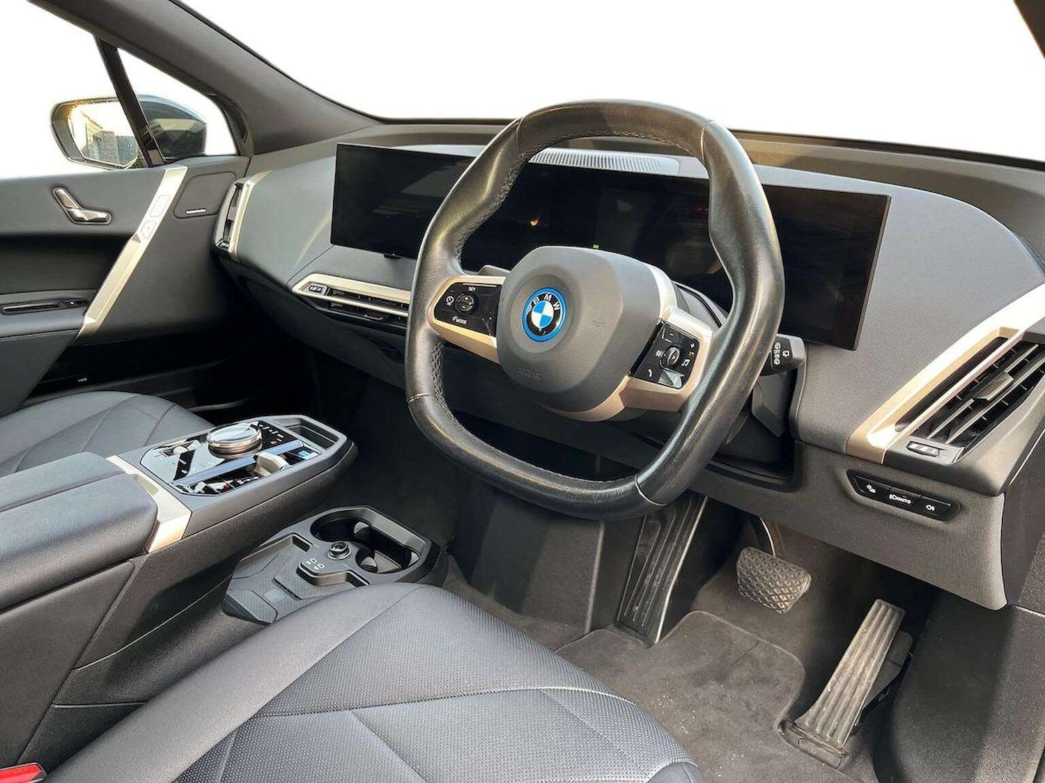 Used BMW iX 2022 for sale - 76596515: Photo 15