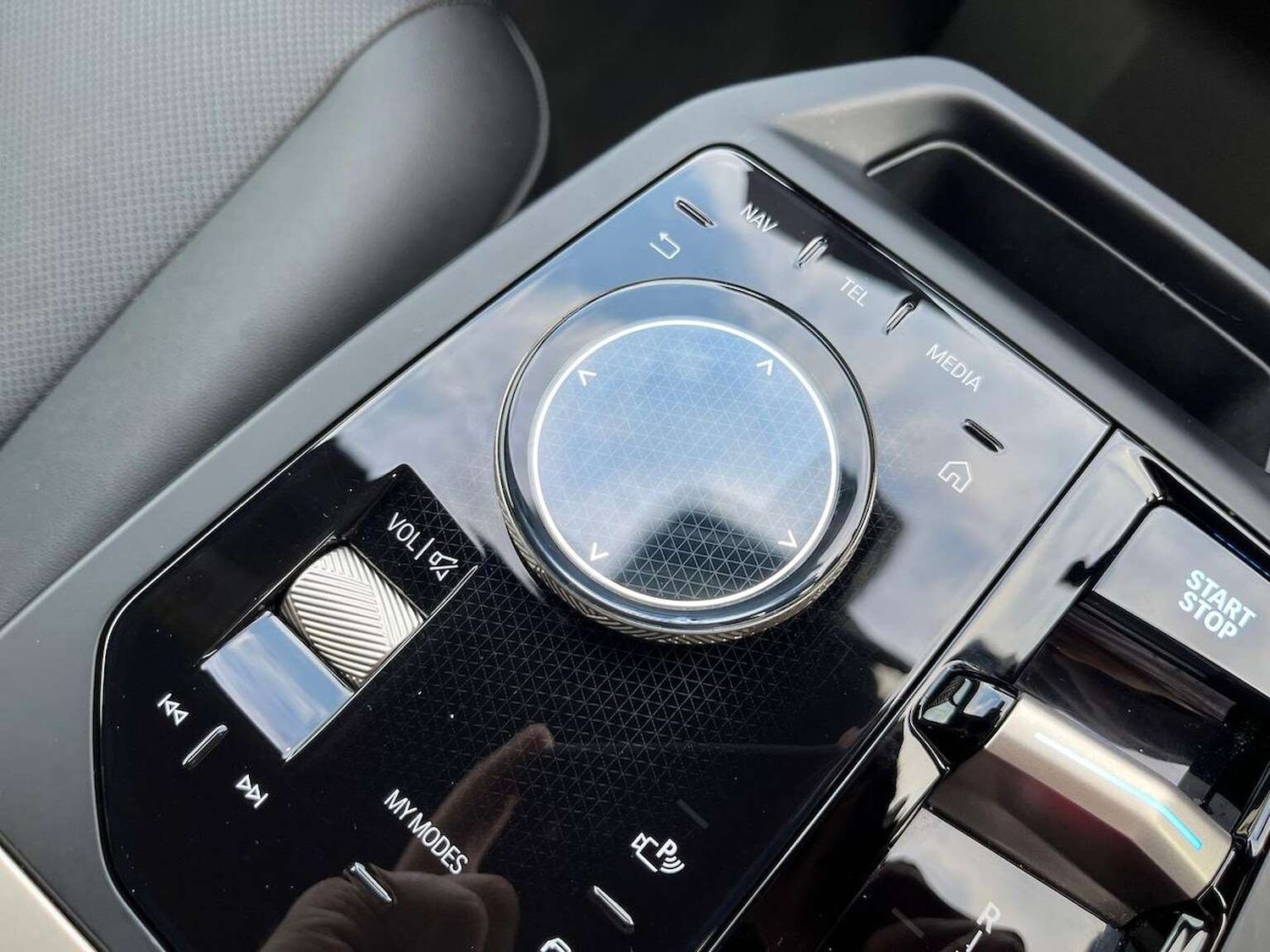 Used BMW iX 2022 for sale - 76596515: Photo 23