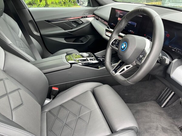 Used BMW 5 Series 2024 for sale - 75627298: Photo 21