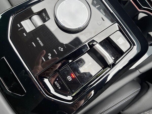 Used BMW 5 Series 2024 for sale - 75627298: Photo 22