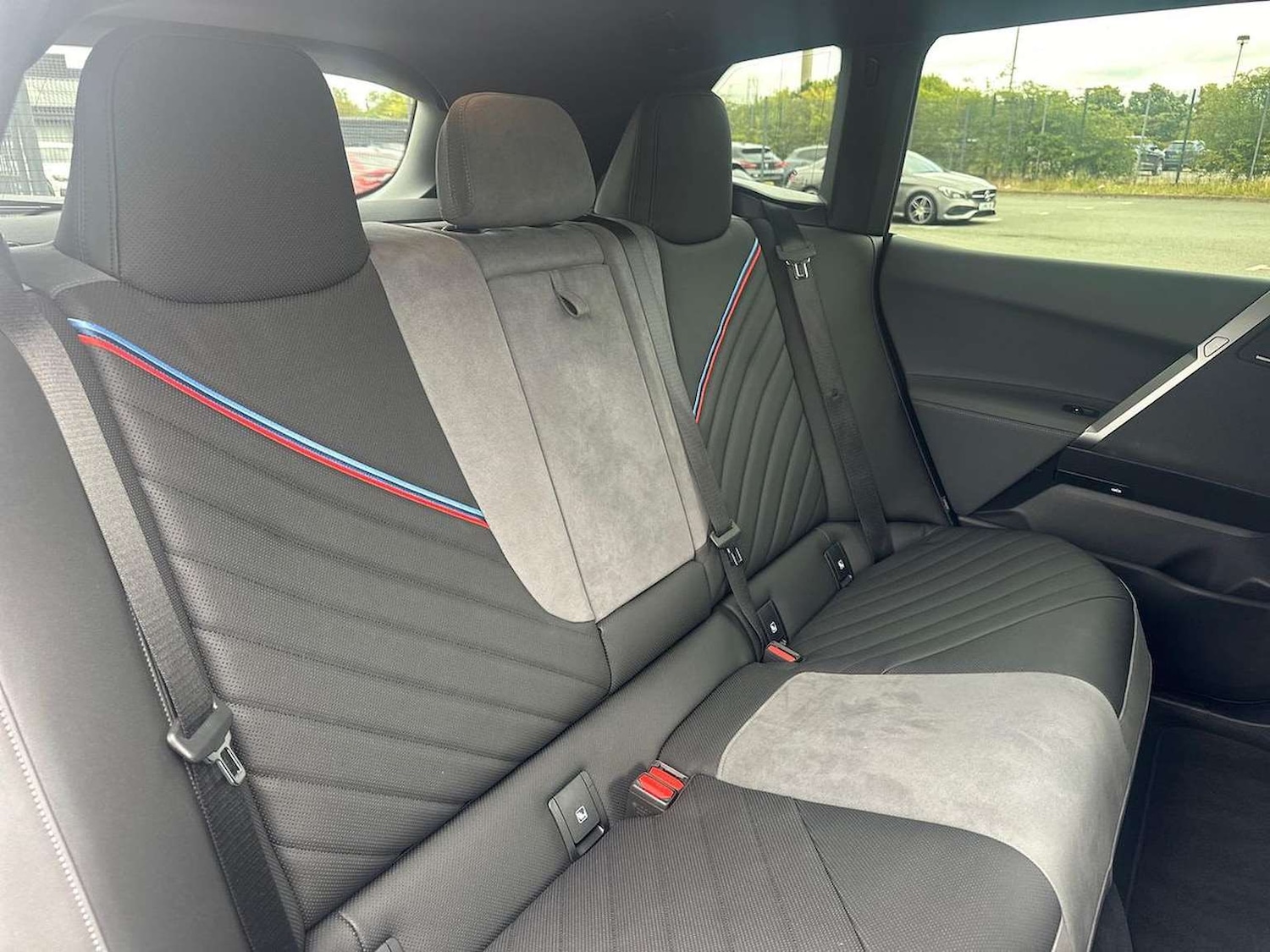 Used BMW iX 2025 for sale - 76596306: Photo 17