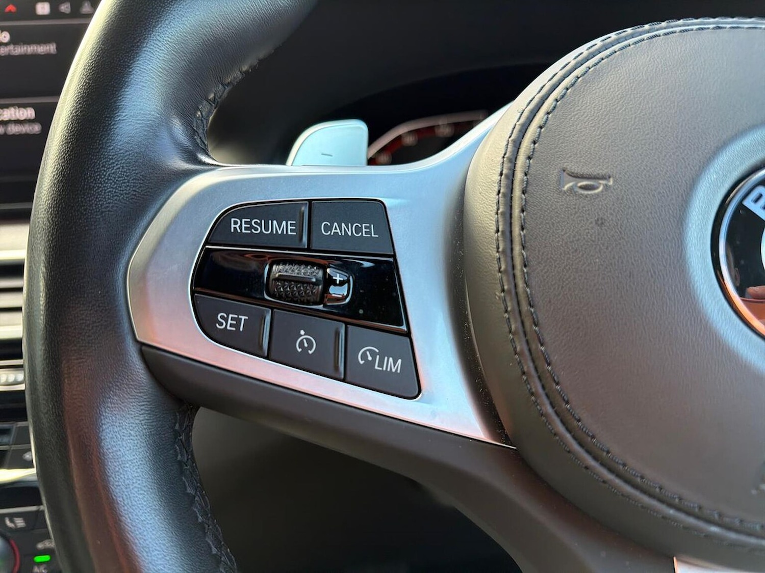 Used BMW 5 Series 2022 for sale - 76392469: Photo 25