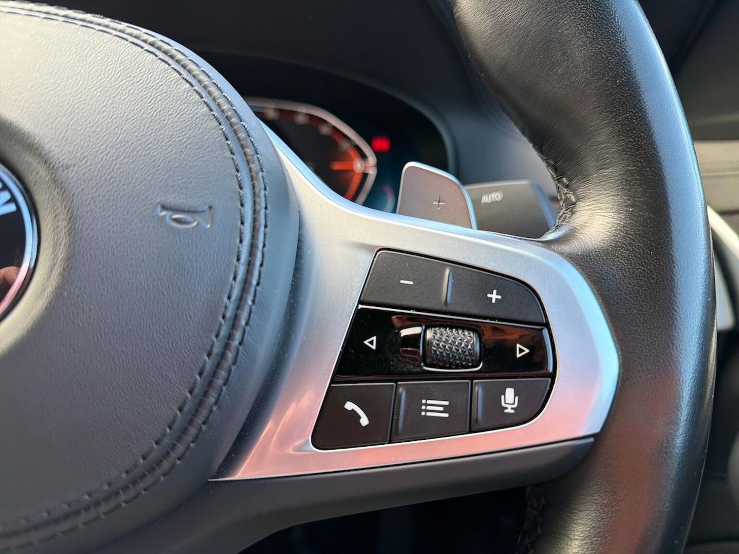 Used BMW 5 Series 2022 for sale - 76392469: Photo 26