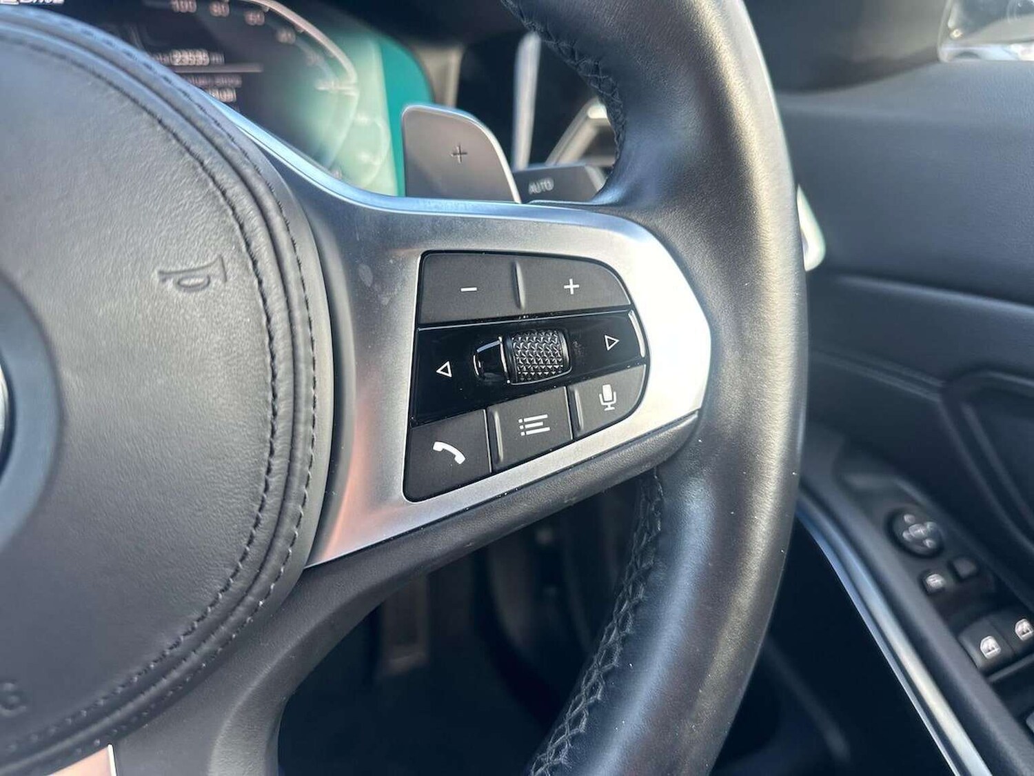 Used BMW 3 Series 2021 for sale - 76596509: Photo 26