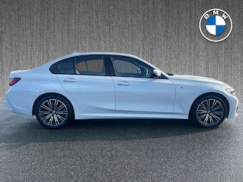 Used BMW 3 Series 2021 for sale - 76596509: Photo