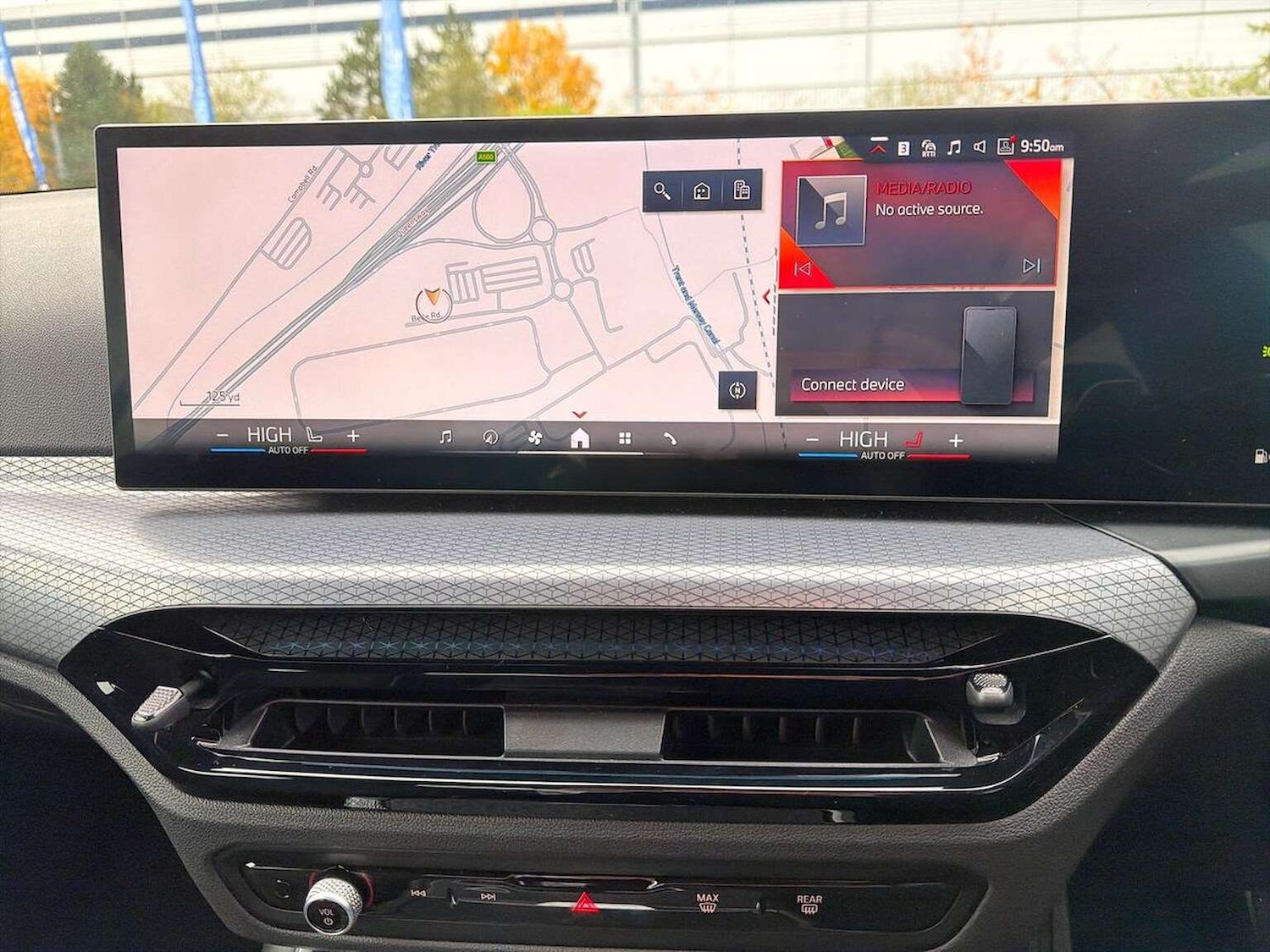 Used BMW 3 Series 2025 for sale - 78018474: Photo 11