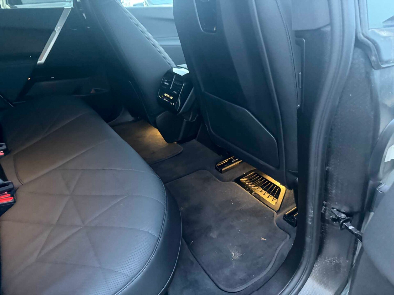 Used BMW iX 2022 for sale - 77980834: Photo 30