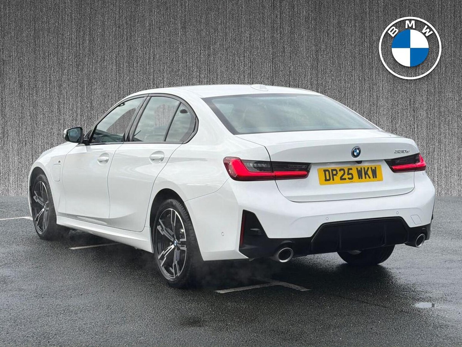 Used BMW 3 Series 2025 for sale - 76358000: Photo 2