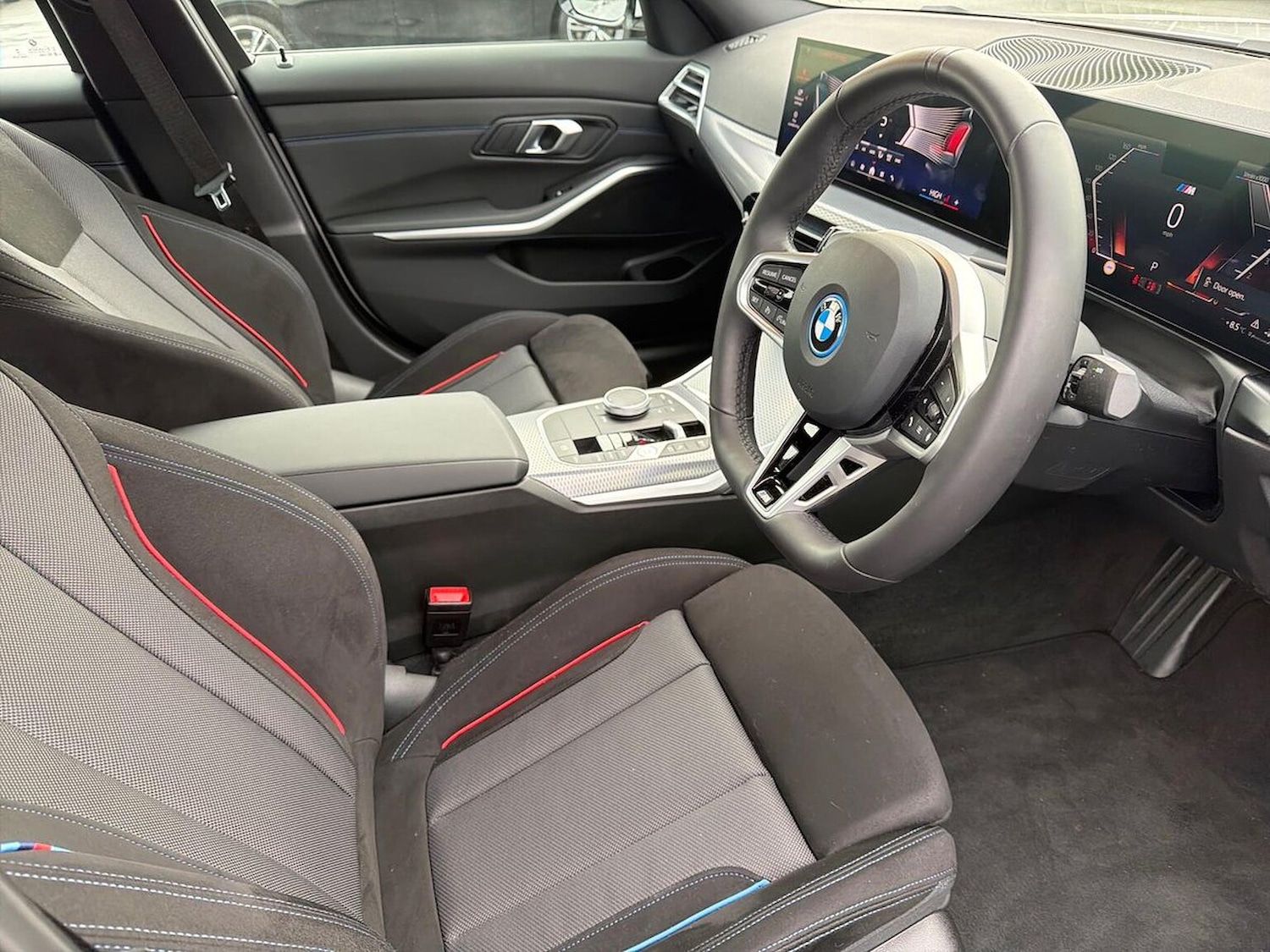 Used BMW 3 Series 2025 for sale - 76358000: Photo 21