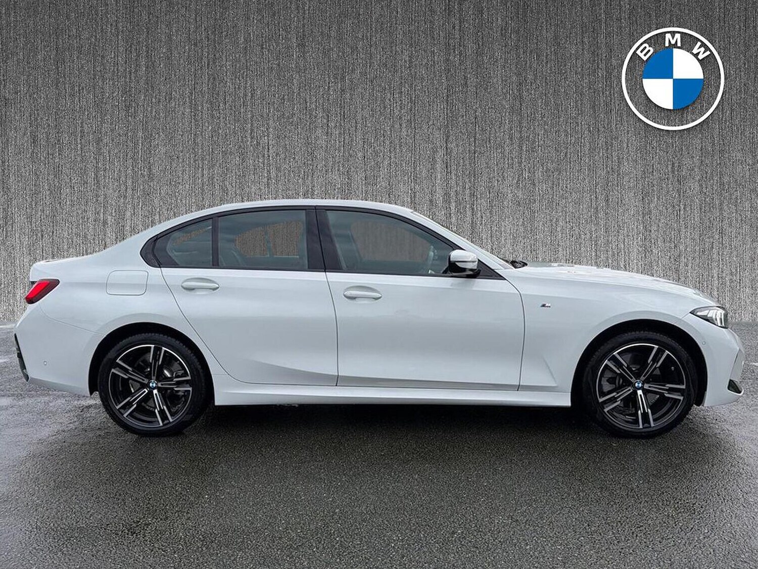 Used BMW 3 Series 2025 for sale - 76358000: Photo 3