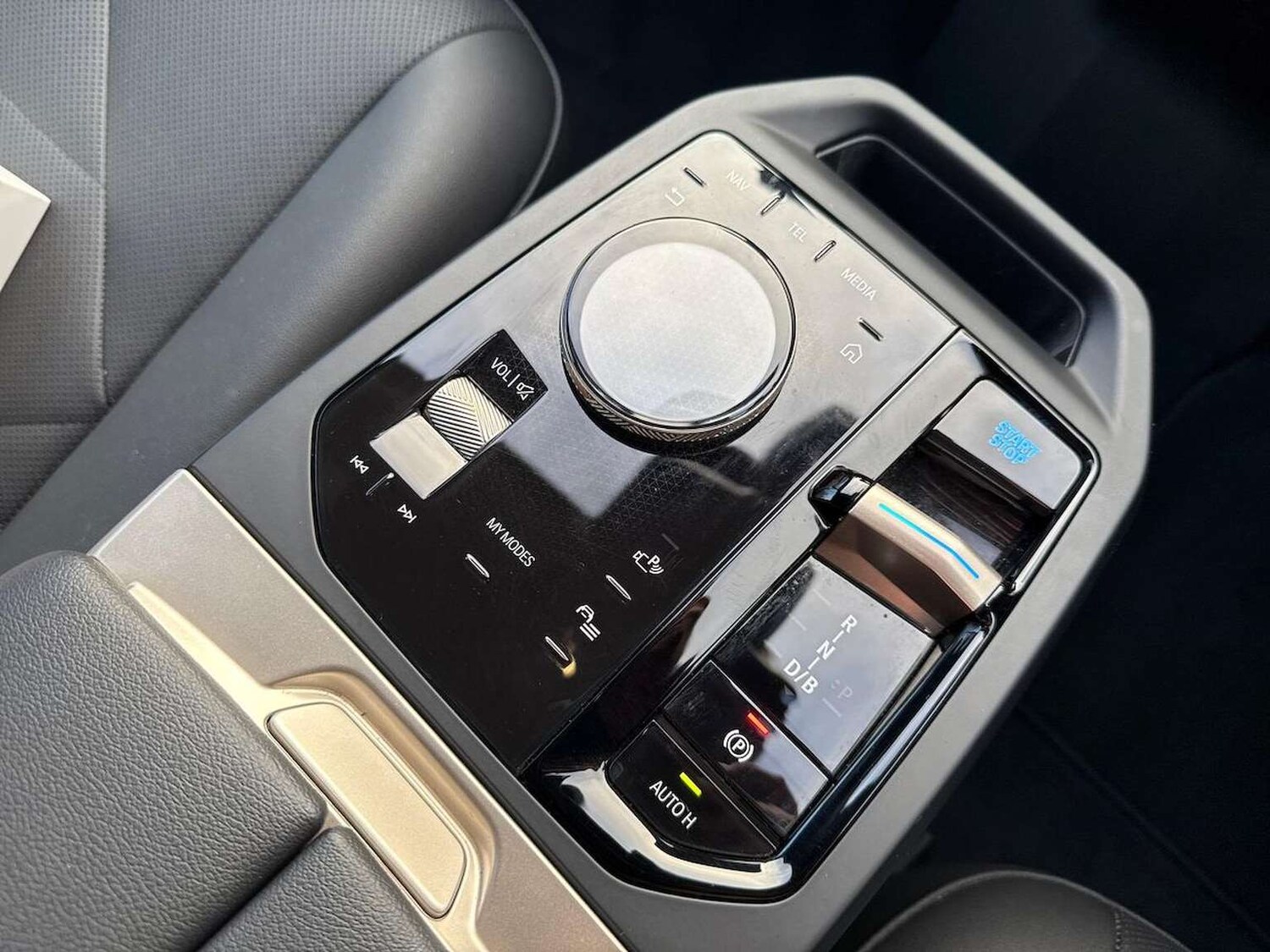 Used BMW iX 2023 for sale - 76596459: Photo 13