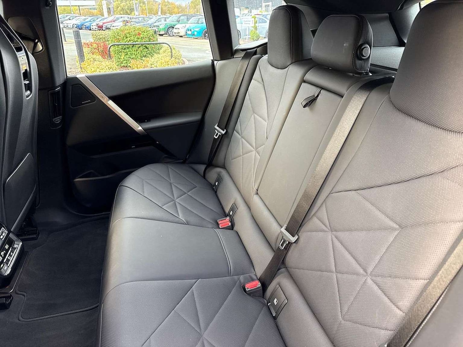 Used BMW iX 2023 for sale - 76596459: Photo 16