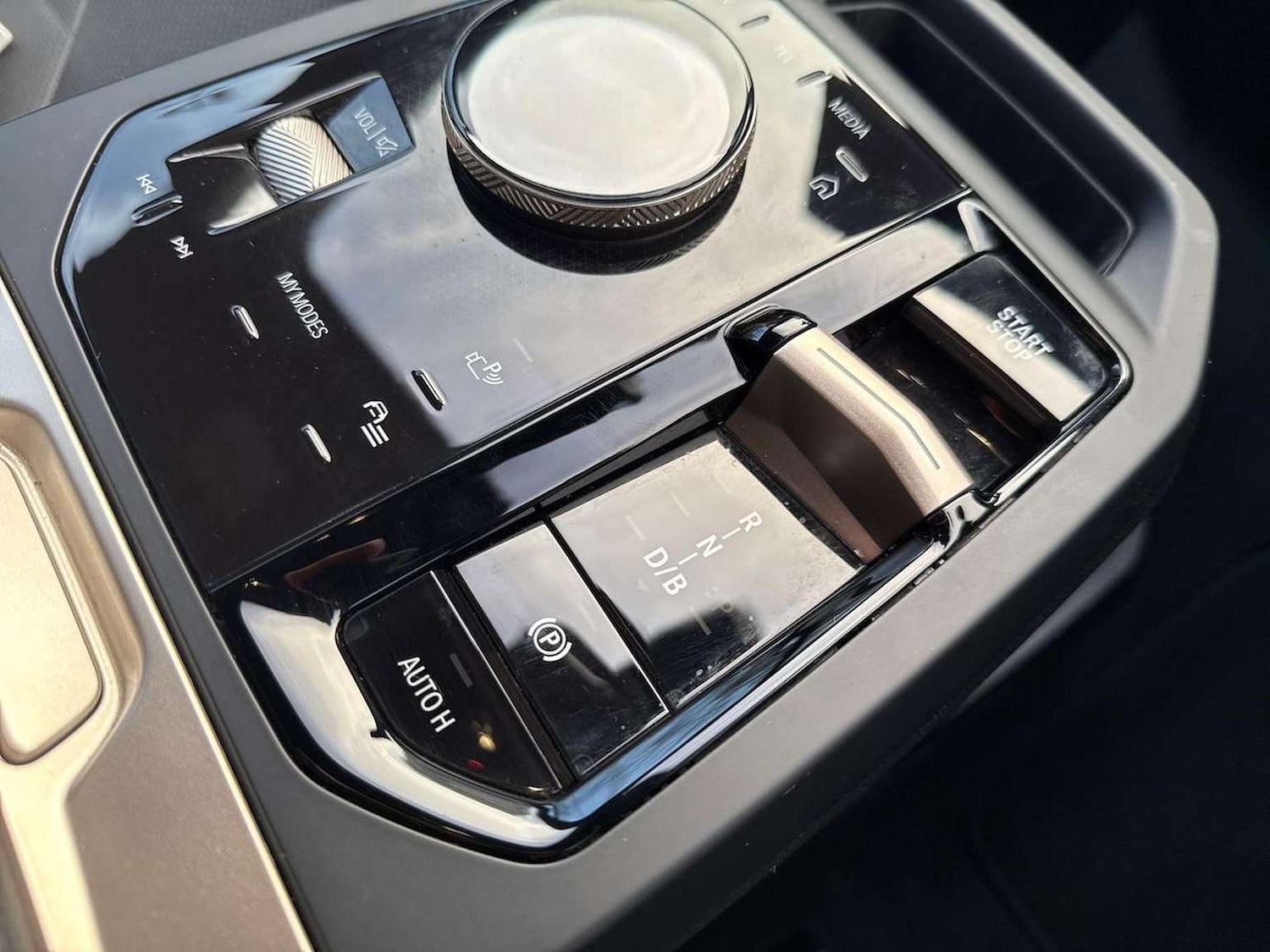 Used BMW iX 2023 for sale - 76596459: Photo 22