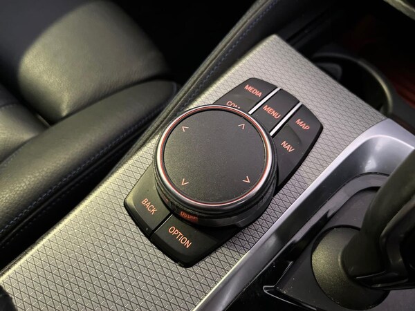 Used BMW 5 Series 2017 for sale - 76268308: Photo 23