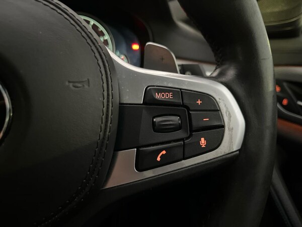 Used BMW 5 Series 2017 for sale - 76268308: Photo 26