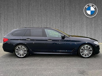 Used BMW 5 Series 2017 for sale - 76268308: Photo