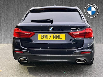 Used BMW 5 Series 2017 for sale - 76268308: Photo